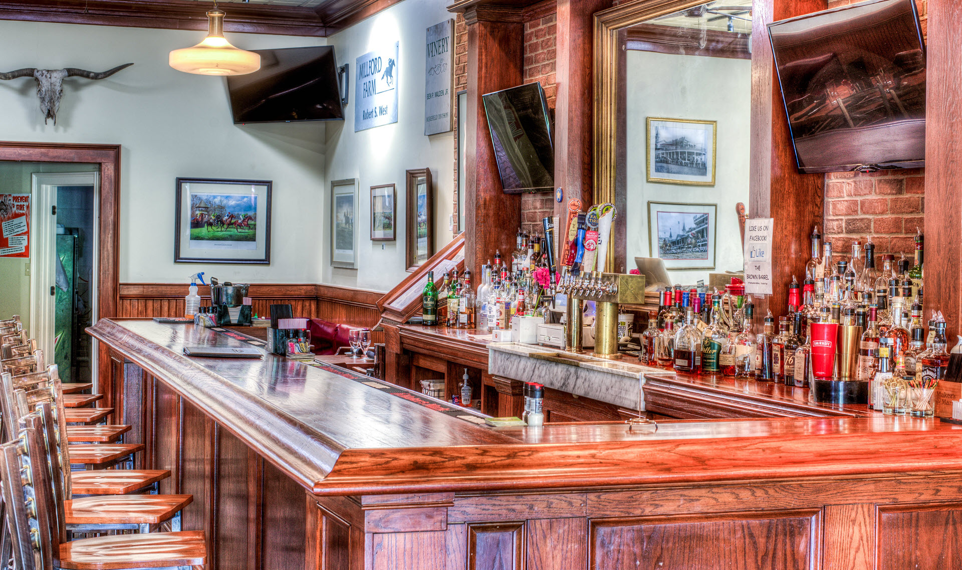 The Brown Barrel & Blind Harry's Fine/Casual Dining Package Goods